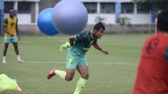 Para Pemain Persib Enjoy Menikmati Sesi Latihan