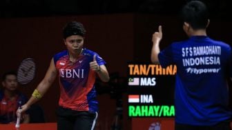 Apri/Fadia Raih Kemengan Perdana di Babak Grup BWF World Tour Finals 2022