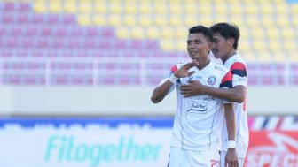 Menang 2-0 Lawan Persita, Arema FC Mulai Merangsek ke Papan Atas