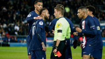 Neymar Diusir Lapangan Ketika PSG Menang 2-1 Lawan Strasbroug