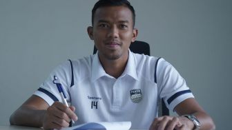 Teja Resmi Perpanjang Kontrak Bersama Persib Hingga 2027