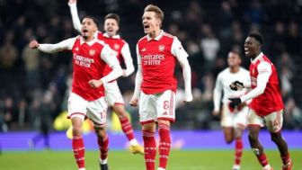 Arsenal Betah di Puncak Klasemen Usai Kalahkan Spurs 2-0