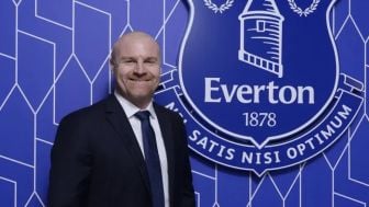 Sean Dyche Resmi Gantikan Lampard sebagai Pelatih Everton