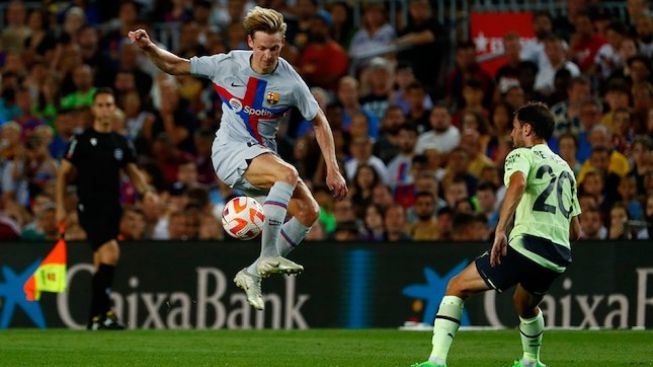 Fakta Menarik De Jong, Pique dan Alaba Akan Keluar Barengan dari Barcelona di 2023 Mendatang