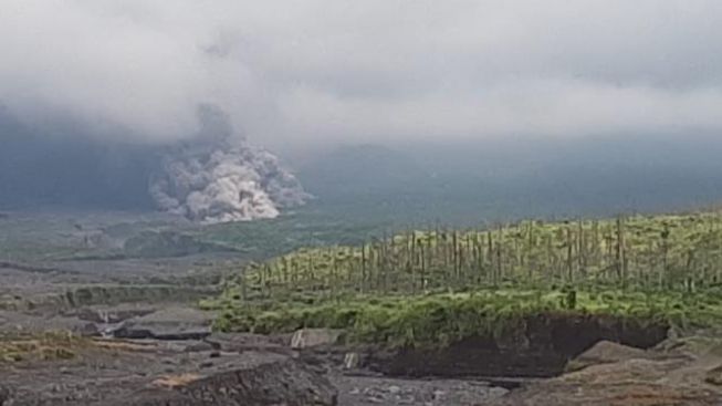 BPBD Lumajang imbau Masyarakat tidak beraktivitas di Lereng Semeru Pasca Erupsi