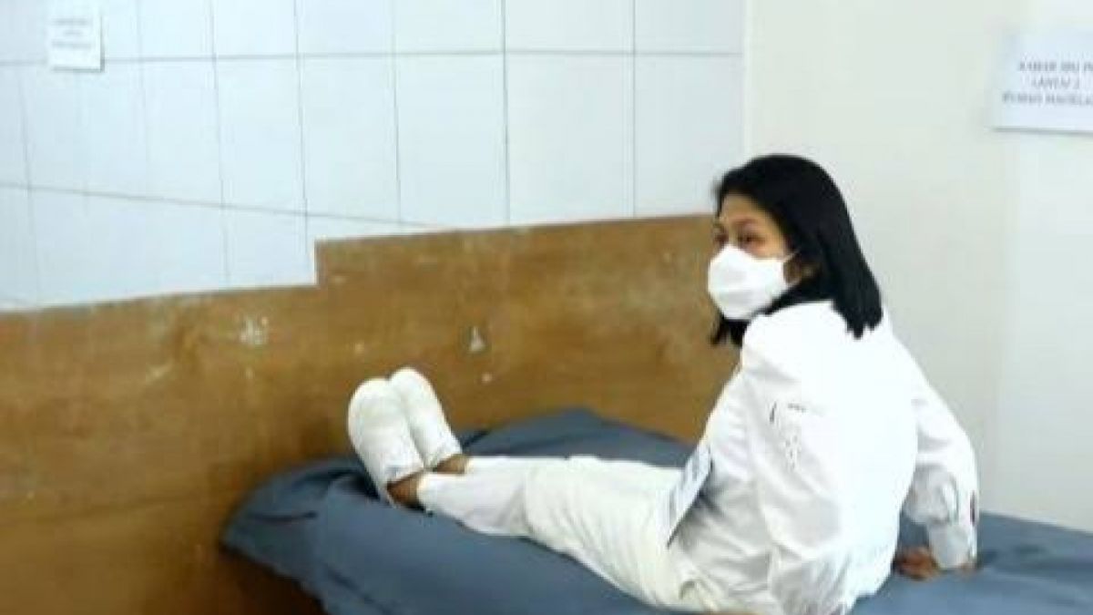 Putri Candrawathi dalam Rekonstruksi Pembunuhan Brigadir J [Polri TV]