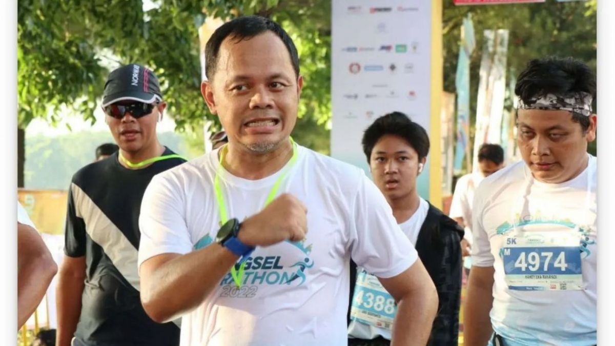 Walikota Bogor, Bima Arya mengikuti Tangsel Marathon. [Instagram]