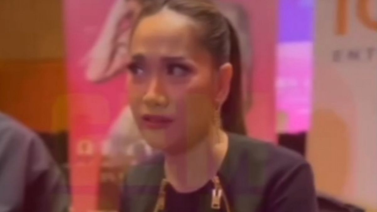 Ekspresi BCL ketika mengatakan diri sedih terkena 'body shaming' sampai dianggap hamil [Tangkapan layar tiktok]