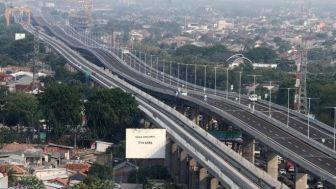 CEK FAKTA: Tol Sambung Menyambung, Jakarta-Bandung Hanya 45 menit?