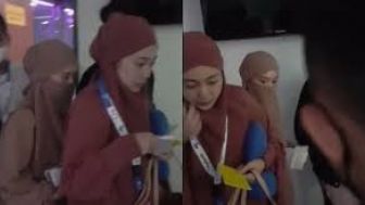 Lesti Kejora Umroh Ditengah Hadapi Masalah KDRT