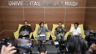 Pihak Kampus Universitas Gadjah Mada (UGM) Akhirnya Buka Suara Terkait Kabar Ijazah Palsu Milik Presiden Joko Widodo.