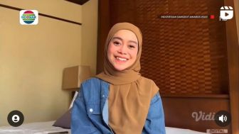 Lesti Kejora Sabet Penghargaan di IDA 2022 Indosiar, Warganet: Kan Emang Tulang Punggungnya Ikan Terbang, Ga Heran