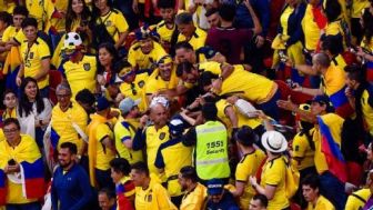 Pendukung Ekuador Berteriak Kami Ingin Bir saat Laga Melawan Qatar