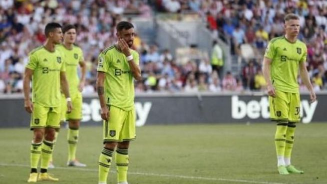 Jadi fans Manchester United itu berat, Kamu Masih Kuat? Dibantai Brentford 4-0