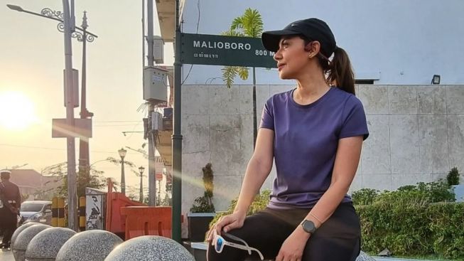 Najwa Shihab Akhirnya Tanggapi Celotehan Nikita Mirzani dengan Elegan, 'Isu Publik Jangan Dikerdilkan dengan Drama Personal'