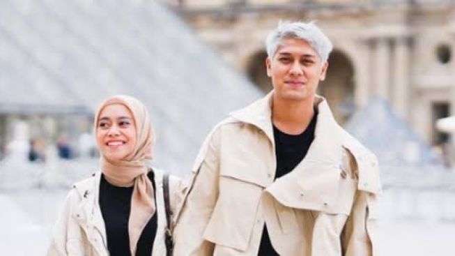 Tak Kunjung Klarifikasi Ke Publik, Rizky Billar Malah Terciduk Main Medsos, Komen di Akun Mantan Managernya