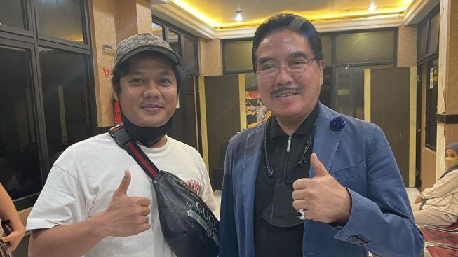 Pede Banget! Kakak Rizky Billar Yakin Adiknya dan Lesti Kejora Ga Akan Di Boikot: Rugi Boikot Mereka, Penghasil Cuan Paling Banyak