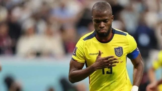 Kapten Timnas Ekuador, Enner Valencia Meminta Maaf Sambil Menangis untuk Negaranya Pasca Kekalahan dari Senegal