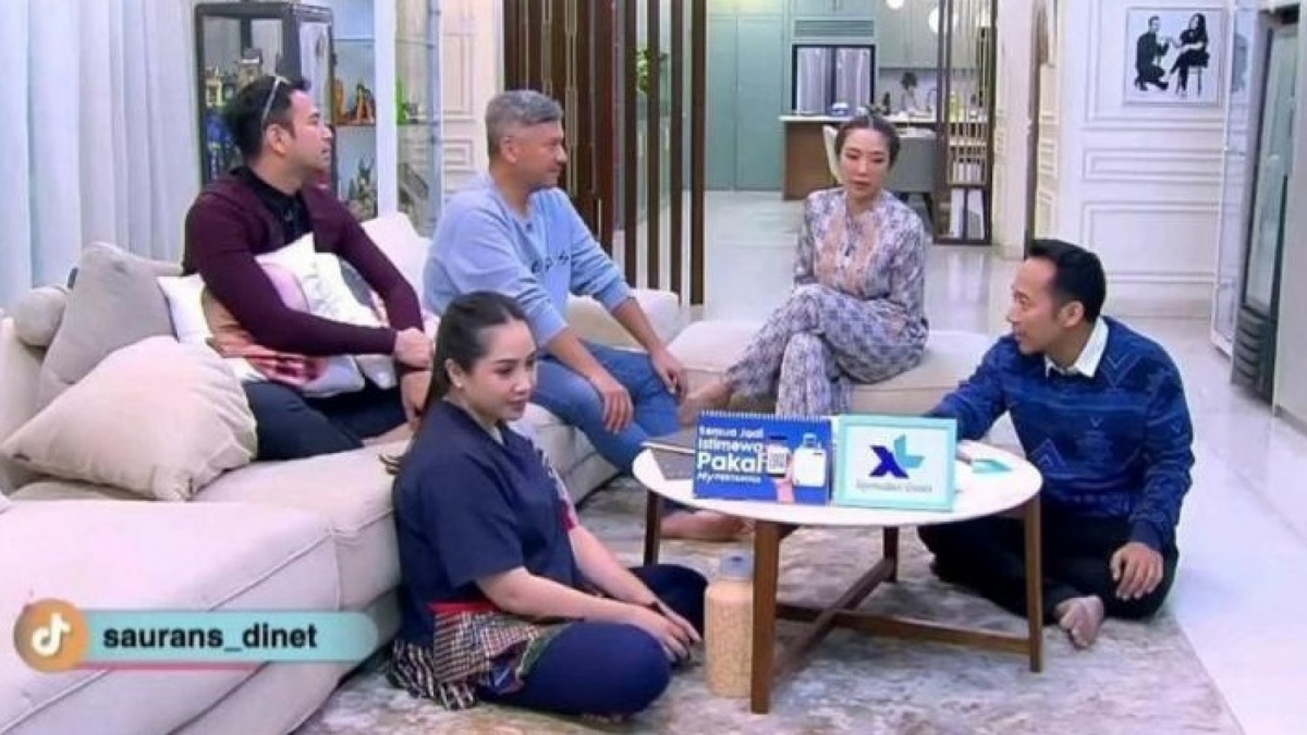 Baju Nagita Slavina [Instagram/saurans_dinet]