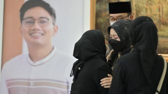 Warga, Kepala Daerah, Dubes Palestina Berduka untuk Eril