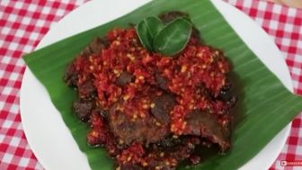 Daging Kurban Bisa Diolah jadi Dendeng Lombok loh!