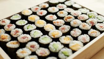 Sushi Rol Jepang Bernama Hosomaki