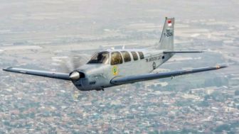 Pesawat Tempur G-36 Bonanza T-2503 milik TNI Angkatan Laut Jatuh