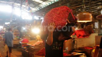 Kompak! Harga Cabai dan Bawang Merah Naik
