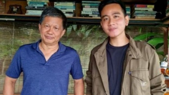 Gibran Tanggapi Isu Ijazah Palsu Jokowi: Masa Daftar Wali Kota Sampai Presiden Pakai Daun PisangI