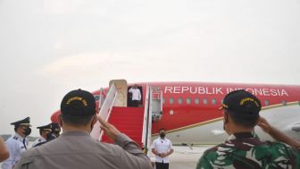 Tinjau Pembangunan Top Submerged Lance, Jokowi Bertolak ke Bangka Belitung