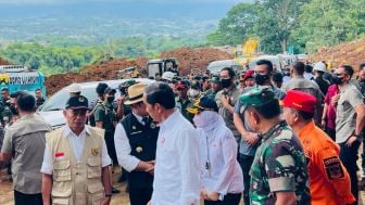 Jokowi Pantau Langsung Penanganan Pascagempa Bumi di Cianjur