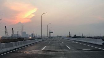 1 April Tol Becakayu Beroperasi Secara Penuh