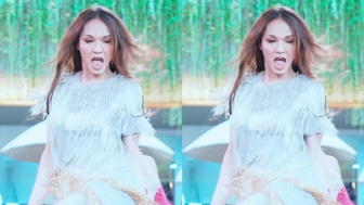 Bunda Corla Bahas Sekolah Lolly Di Inggris Gratis, Langsung Dimaki: Lo Gak Diajak!