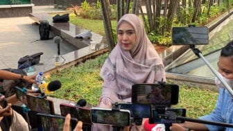 Diduga Pernikahan Ria Ricis Kandas Setelah Curhat Kesepian, Oki Setiana Dewi Kasih Reaksi: Aku