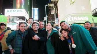 Ditemani Nagita Slavina Raih Prestasi di New York, Wajah Raffi Ahmad Jadi Gunjingan: Keturunan Khan!