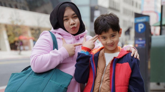Sikap Rafathar saat Lihat Mbak Lala Jualan Parfum Bikin Terenyuh: Didikan Sultan Emang Beda