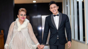 Ternyata Mudanya Mirip Jennifer Dunn, Foto Jadul Eva Manurung saat Jadi Penyanyi Bikin Terpukau