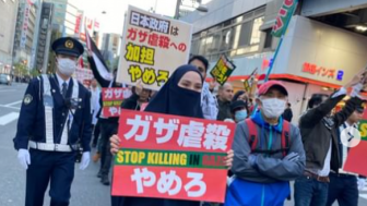 Zaskia Adya Mecca Tiba-tiba Gabung dengan Demonstran di Jepang Serukan Free Palestine, Gimana Ceritanya?