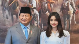 Fuji Bertemu Prabowo, Kecantikan dan Penampilannya Bikin Netizen Salfok: Makin Bersinar!