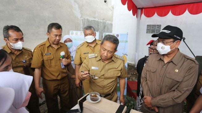 Bantaran Cikapundung Dimanfaatkan untuk Budidaya Lebah