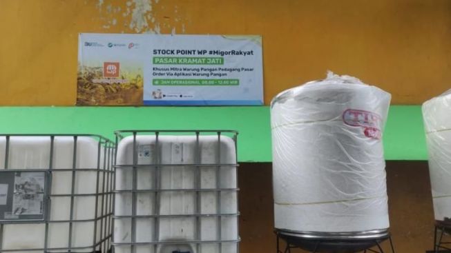 Holding BUMN Pangan ID FOOD Sediakan Pom Minyak Goreng di Pasar Tradional