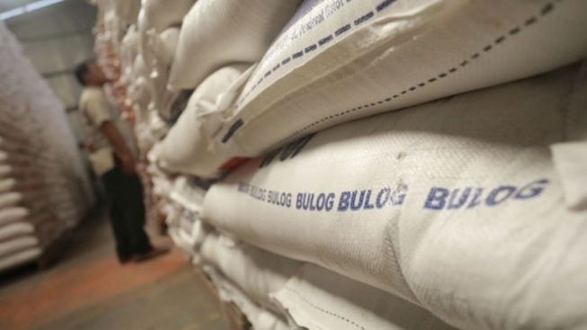 PT Pos Indonesia Salurkan 132 Juta Kilogram Bansos Beras ke 13 Juta Penerima