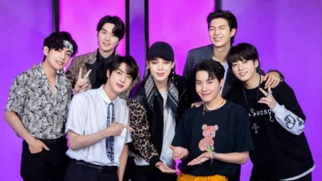 BTS Akan Luncurkan Buku Foto Berisi 80 Halaman