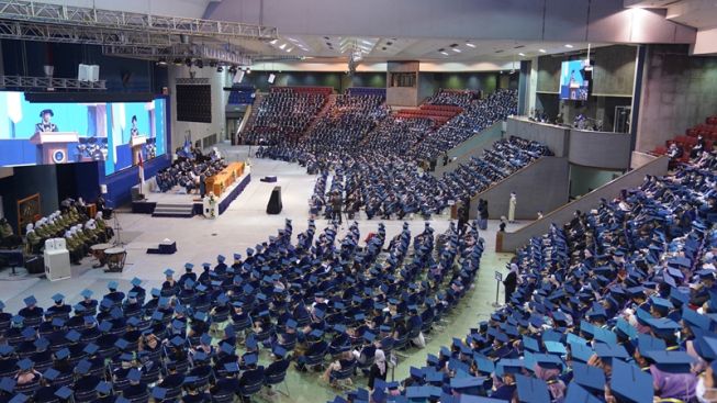 ITB Mewisuda 2.050 Lulusan Tahun Ini