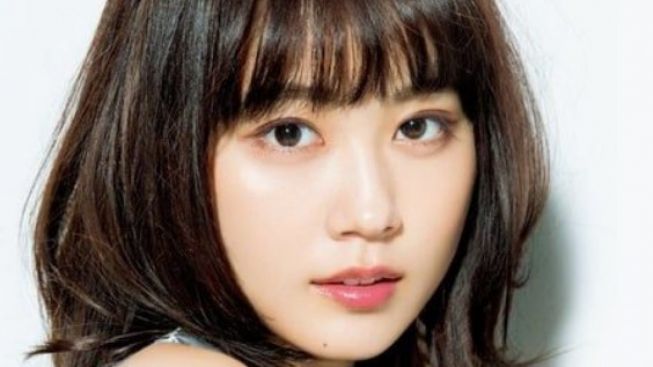 30 Aktris Jepang Paling Cantik dan Populer