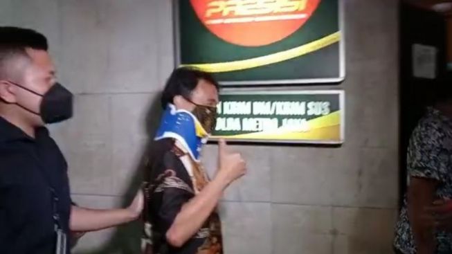 Roy Suryo Segera Dihadapkan Pada Hakim