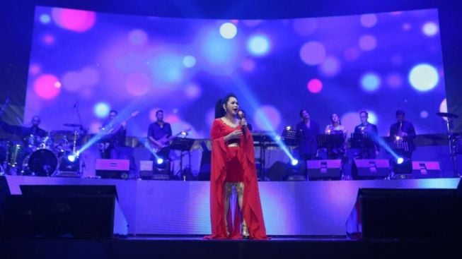 Selalu Cinta Meluncur Jelang Konser 40 Tahun Vina Panduwinata