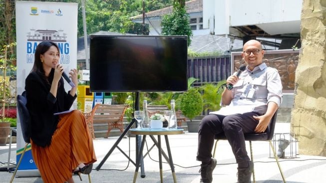 Primadona Pasar Murah Bandung: Telur, Beras, dan LPJ 3 Kg