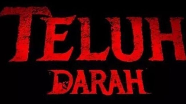 Pemeran Teluh Darah Ramaikan BIFF 2022  Dengan Tampil Pakai Gaun Merah Marun