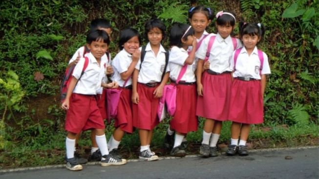 Diganti Mapel Pengembangan Karakter, Siswa SD dan SMP Surabaya Bakal Bebas PR